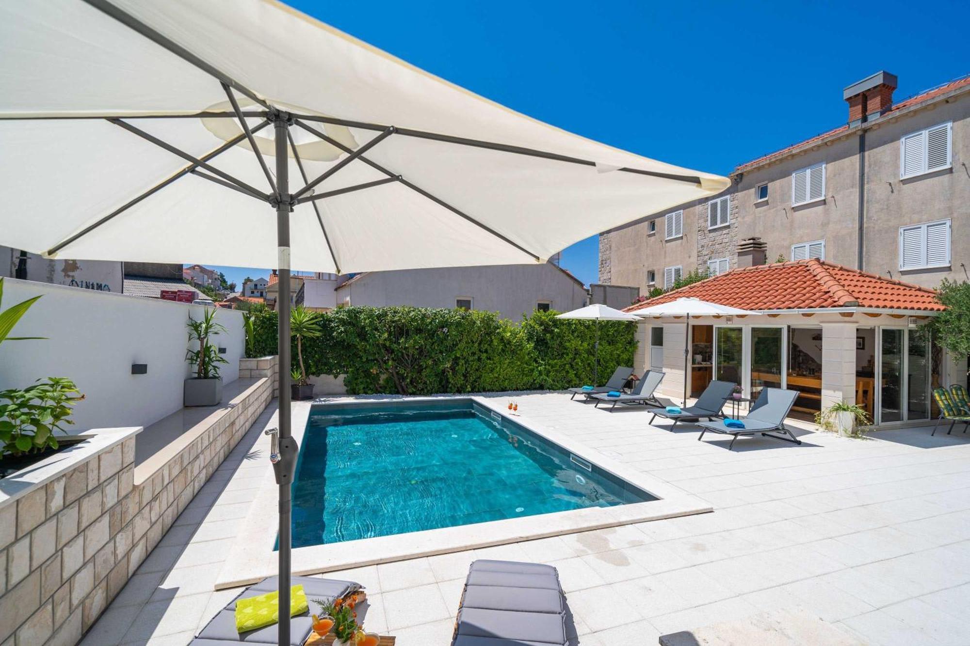 Key Apartment